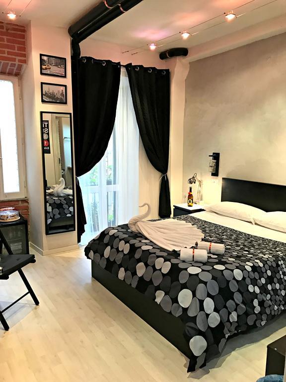 Moonlight Inn Guesthouse Rzym Zewnętrze zdjęcie