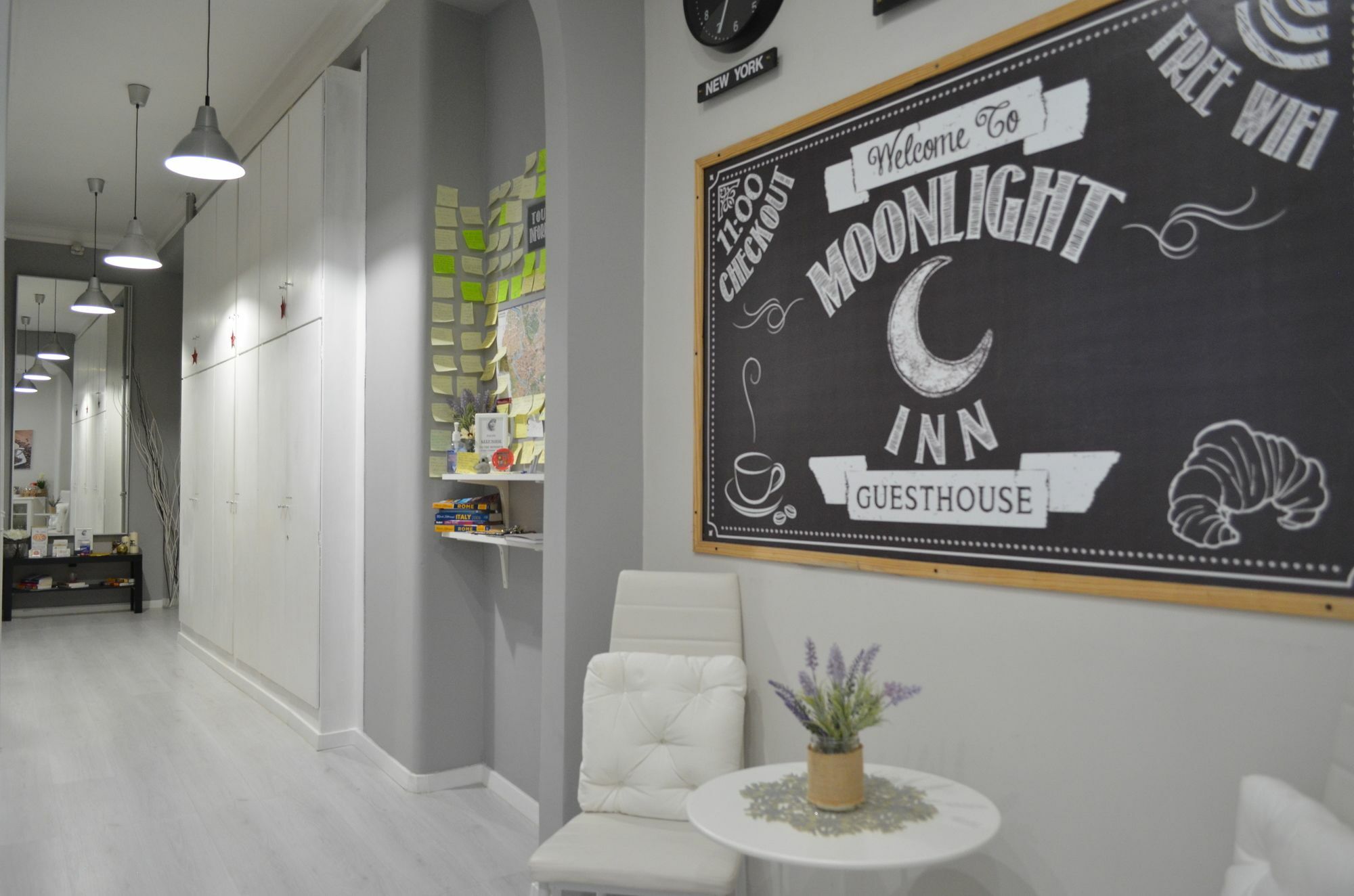 Moonlight Inn Guesthouse Rzym Zewnętrze zdjęcie