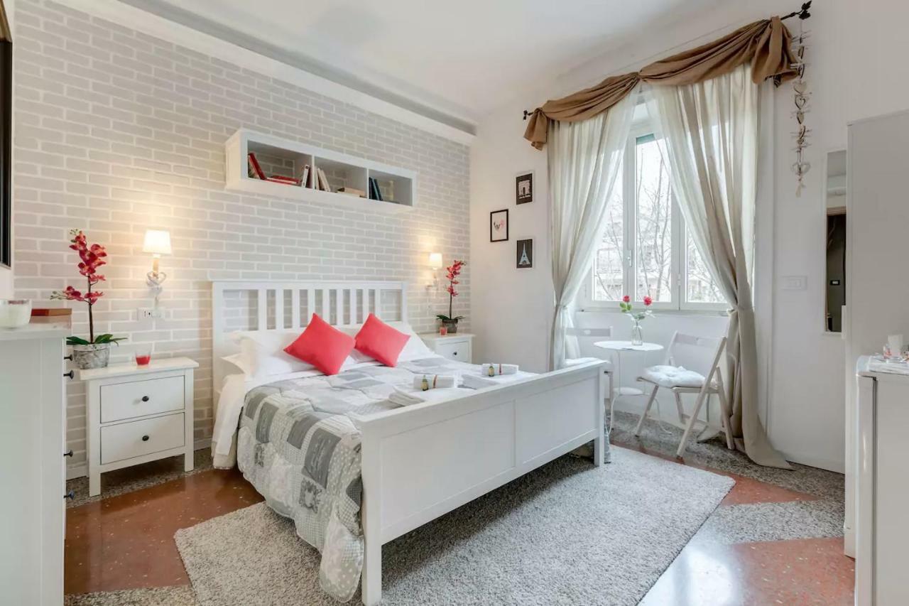 Moonlight Inn Guesthouse Rzym Zewnętrze zdjęcie